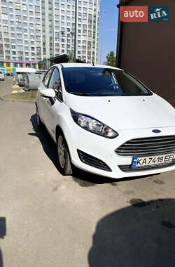 Хэтчбек Ford Fiesta 2014 в Киеве