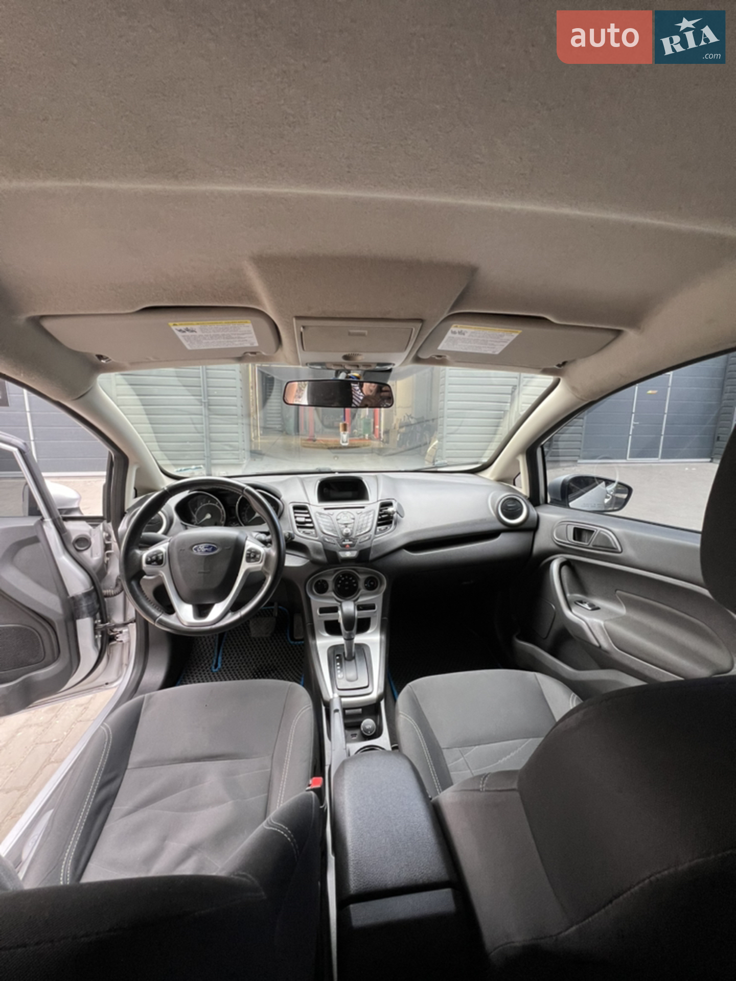 2017 Ford Fiesta - мініатюра 10