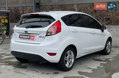 Хэтчбек Ford Fiesta 2019 в 