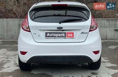 Хэтчбек Ford Fiesta 2019 в 