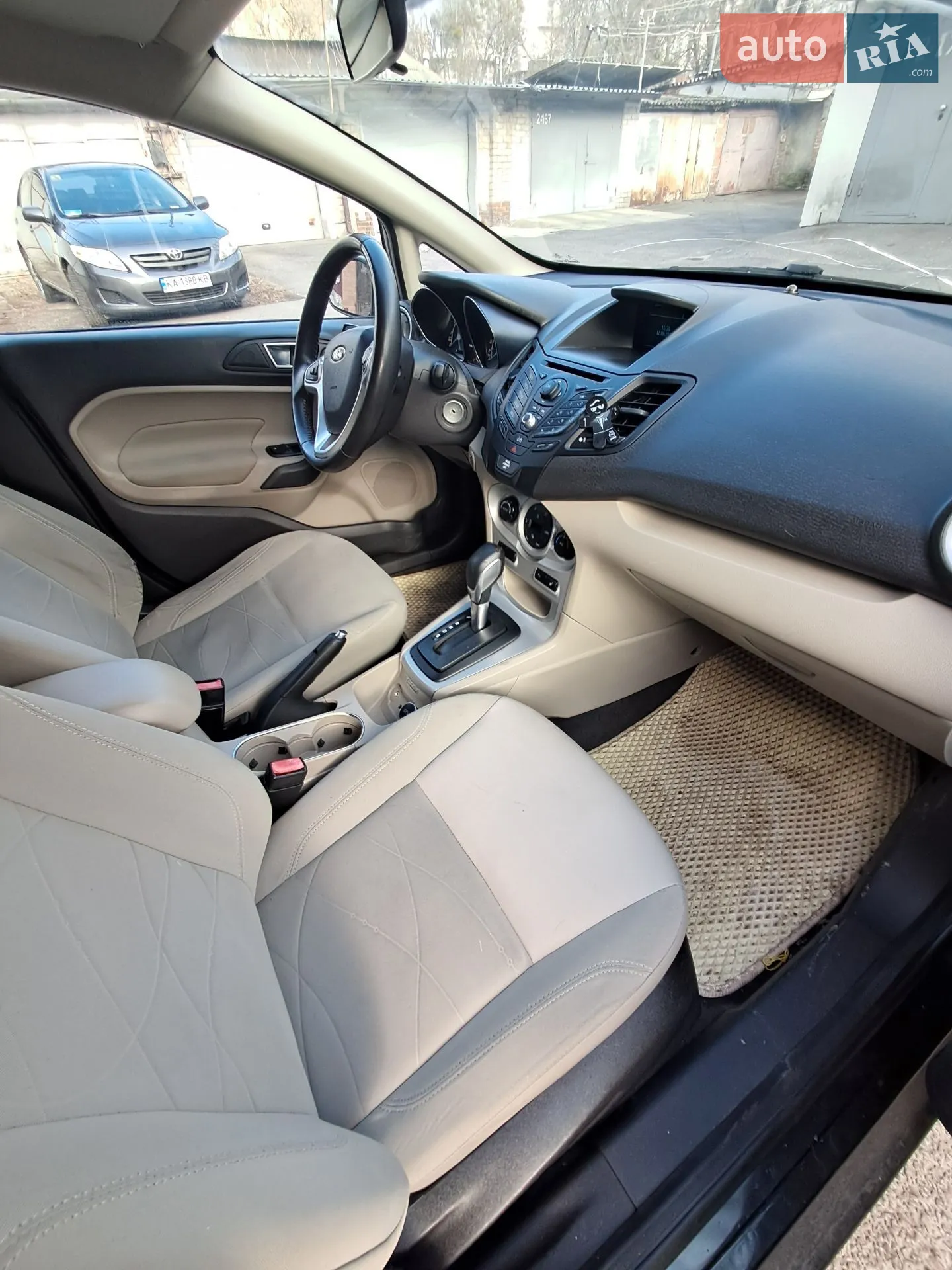 2014 Ford Fiesta - мініатюра 4