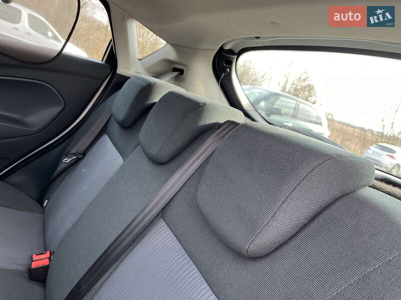 Хетчбек Ford Fiesta 2011 в Львові