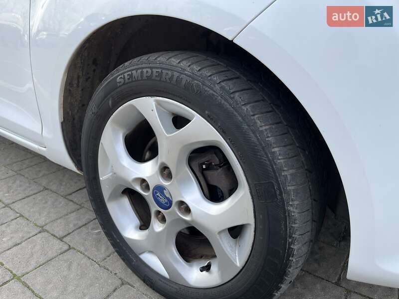 Хетчбек Ford Fiesta 2011 в Львові