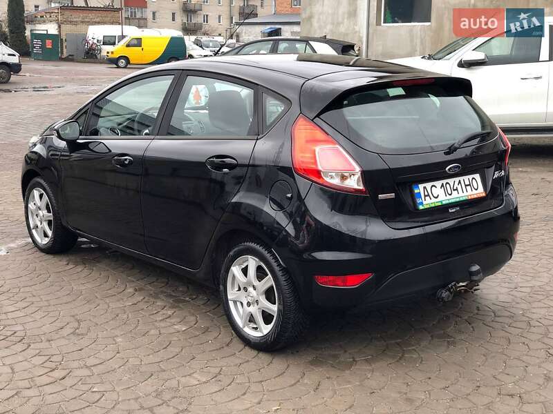 Хэтчбек Ford Fiesta 2013 в Ковеле