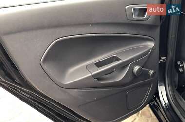 Хэтчбек Ford Fiesta 2013 в Ковеле