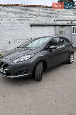 Хэтчбек Ford Fiesta 2019 в 
