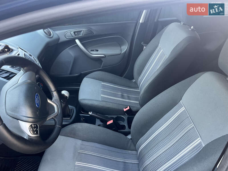 Хэтчбек Ford Fiesta 2009 в Виннице фото 9 Хэтчбек Ford Fiesta 2009 в Виннице