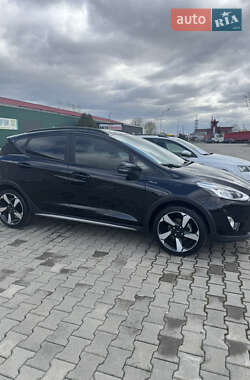 Хэтчбек Ford Fiesta 2020 в 