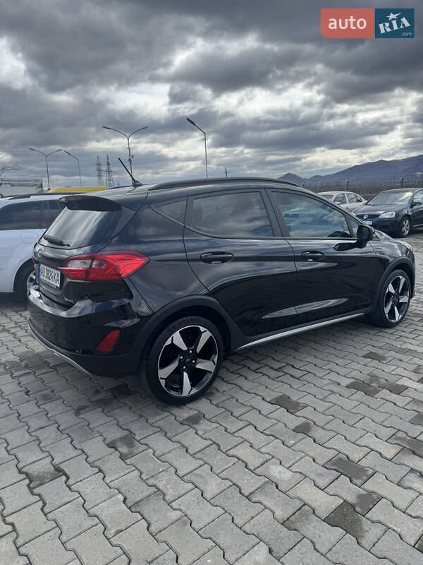 Хетчбек Ford Fiesta 2020 в Хусті