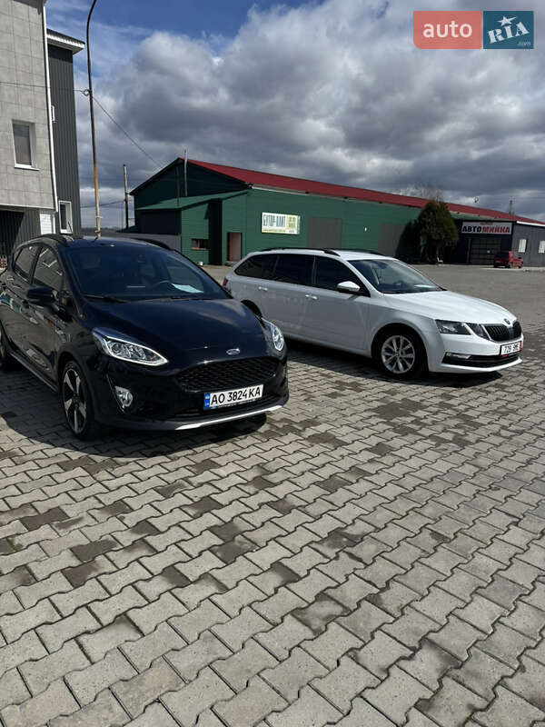 Хетчбек Ford Fiesta 2020 в Хусті