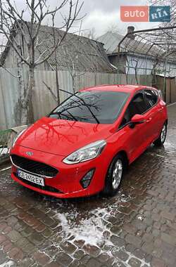 Хэтчбек Ford Fiesta 2018 в 