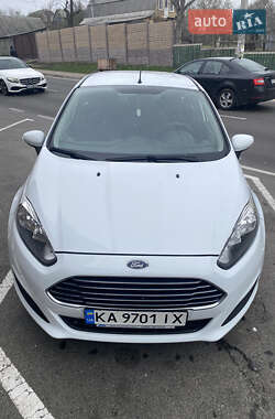 Хэтчбек Ford Fiesta 2014 в 