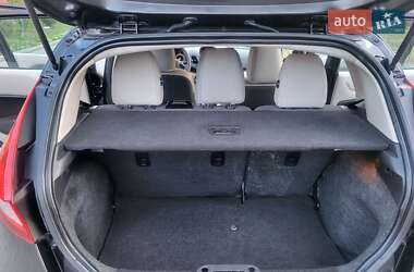 Хэтчбек Ford Fiesta 2013 в 