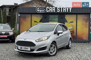 Хэтчбек Ford Fiesta 2018 в 