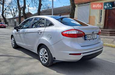 Седан Ford Fiesta 2017 в 
