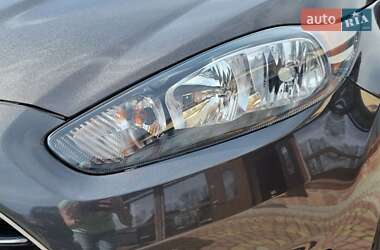 Седан Ford Fiesta 2017 в 