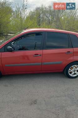 Хэтчбек Ford Fiesta 2006 в 