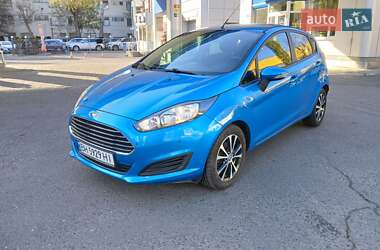 Хэтчбек Ford Fiesta 2014 в 