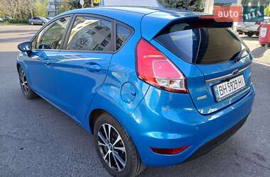 Хэтчбек Ford Fiesta 2014 в 