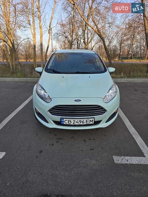 Седан Ford Fiesta 2017 в Чернігові