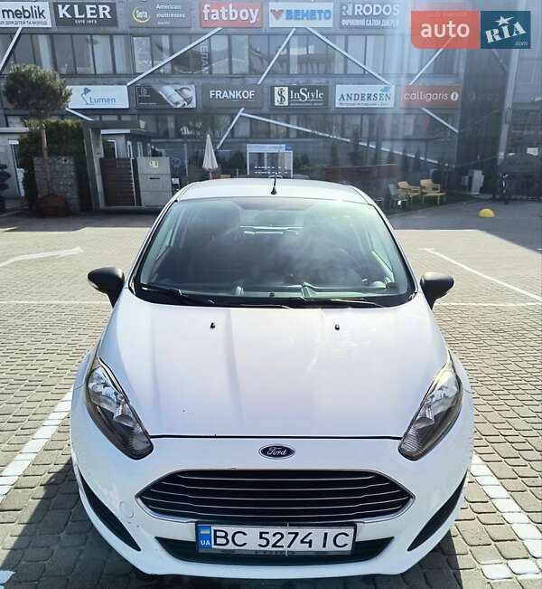 Хэтчбек Ford Fiesta 2015 в Львове фото 7 Хэтчбек Ford Fiesta 2015 в Львове