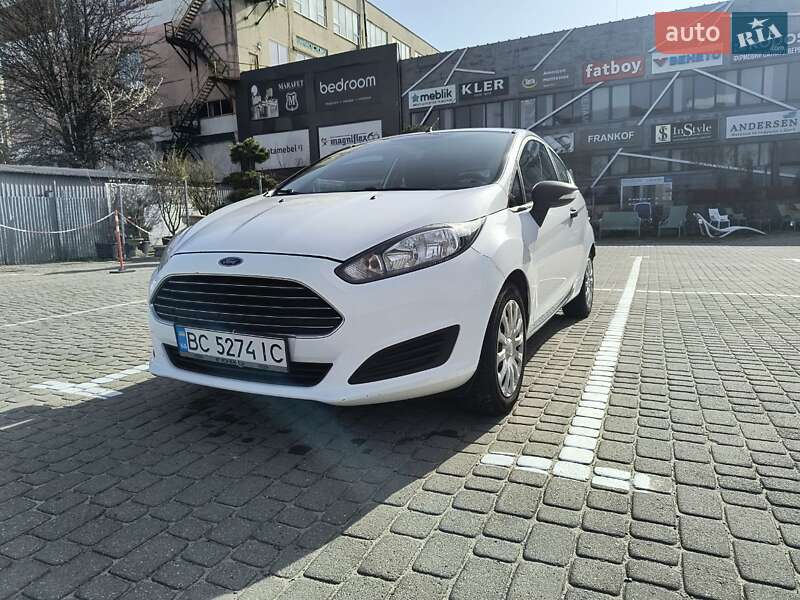 Хэтчбек Ford Fiesta 2015 в Львове фото 29 Хэтчбек Ford Fiesta 2015 в Львове