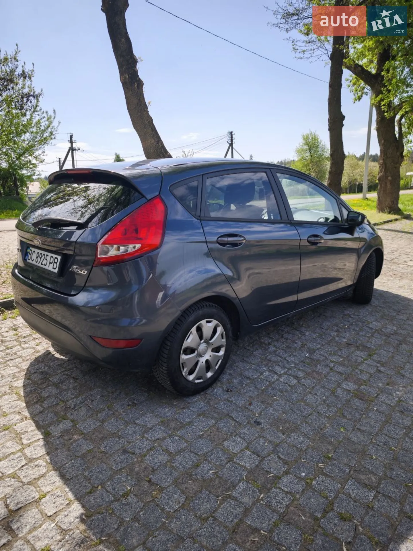 2010 Ford Fiesta - мініатюра 5