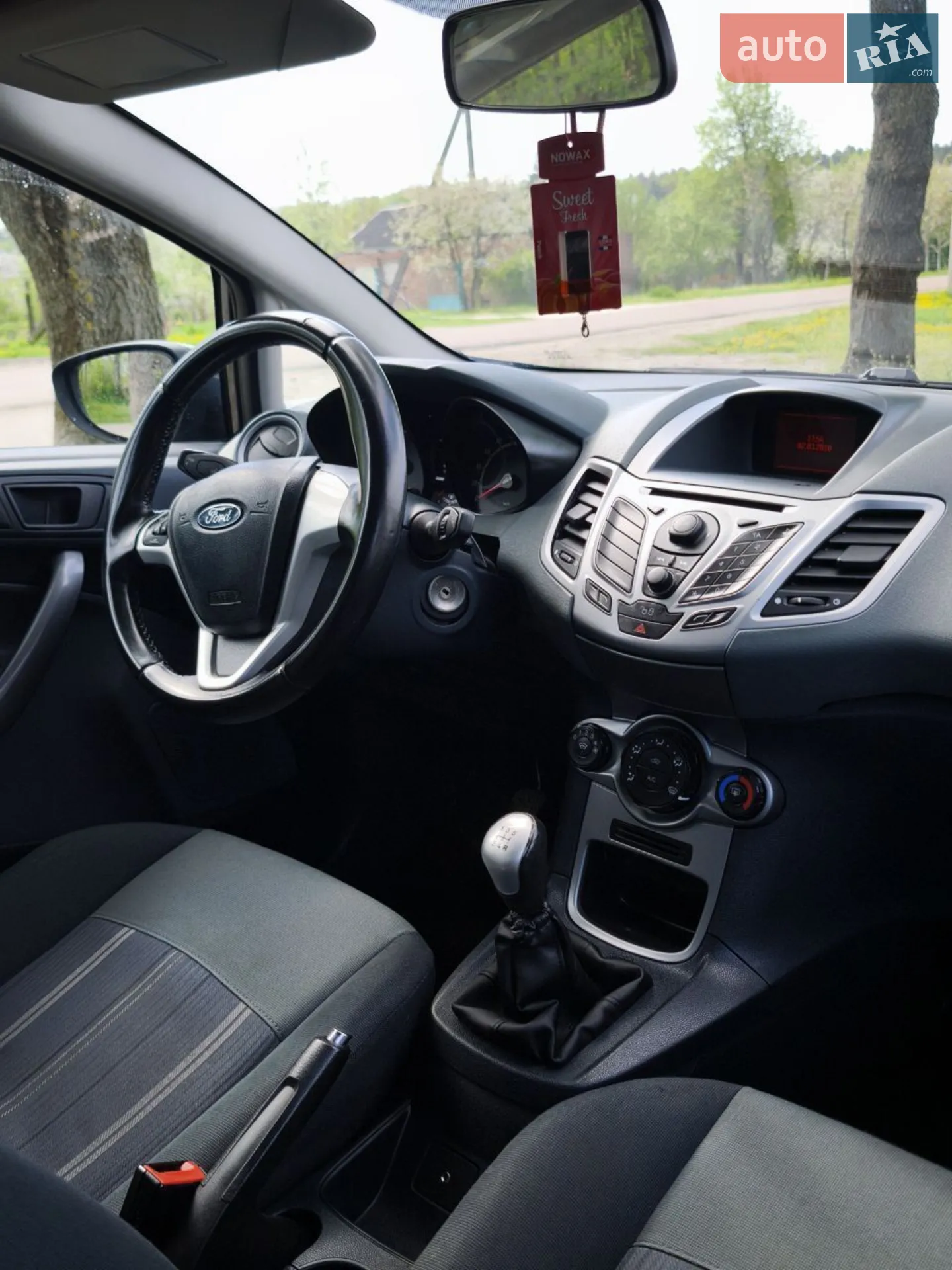 2010 Ford Fiesta - мініатюра 18