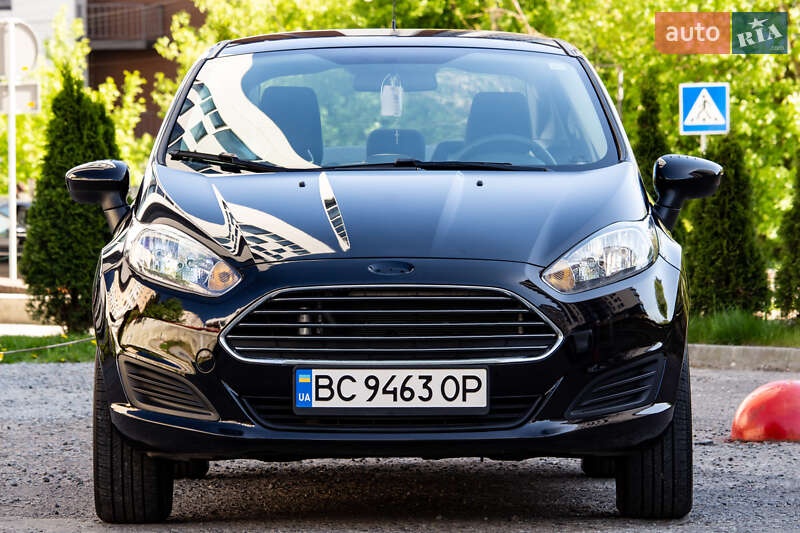 Седан Ford Fiesta 2019 в Львові