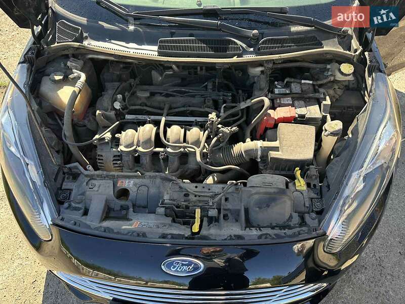 Хэтчбек Ford Fiesta 2017 в Стрые