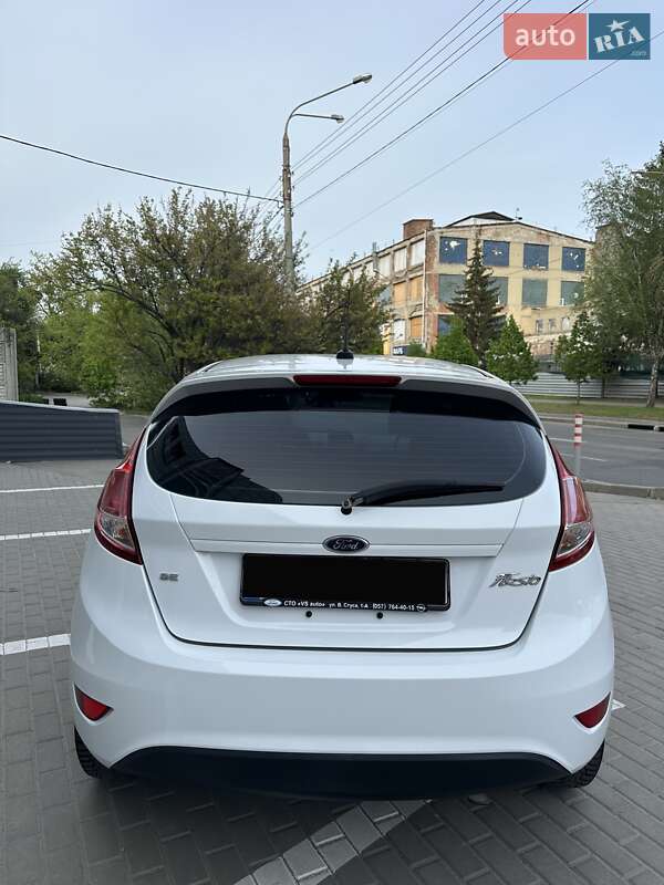 Хетчбек Ford Fiesta 2019 в Києві