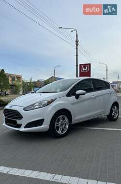 Хэтчбек Ford Fiesta 2019 в 