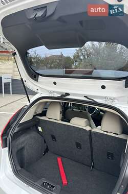Хэтчбек Ford Fiesta 2019 в 