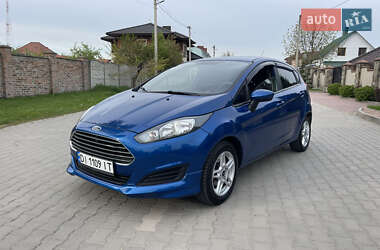 Хэтчбек Ford Fiesta 2018 в 