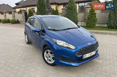 Хэтчбек Ford Fiesta 2018 в 