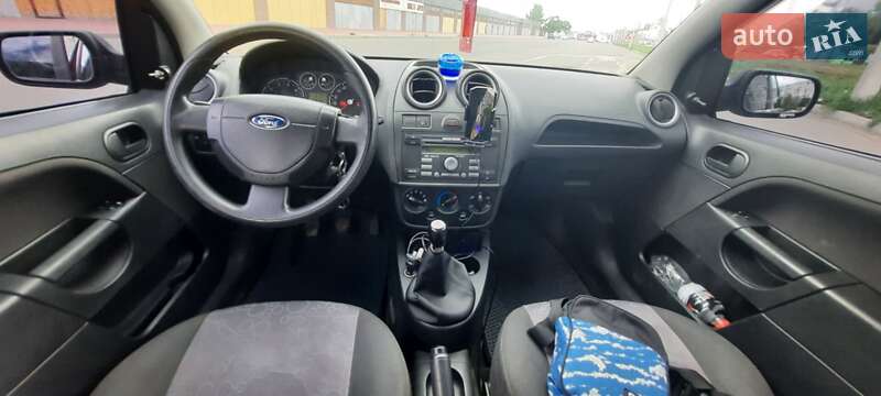 Хэтчбек Ford Fiesta 2008 в Харькове