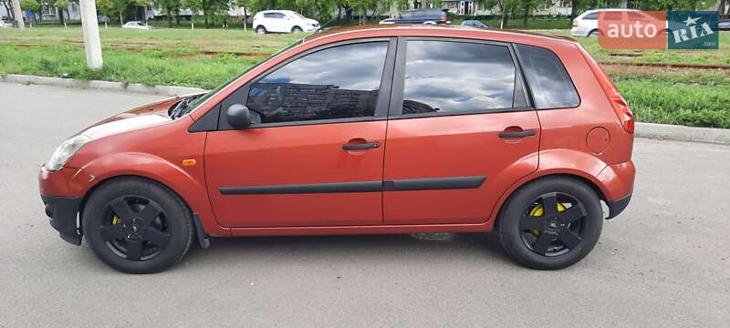 Хэтчбек Ford Fiesta 2008 в Харькове