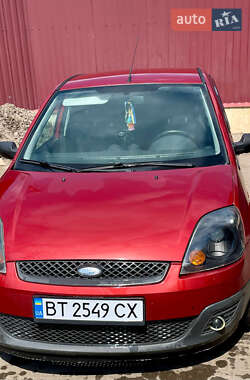 Хэтчбек Ford Fiesta 2007 в Николаеве