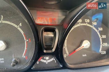Хетчбек Ford Fiesta 2010 в 