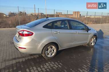 Седан Ford Fiesta 2017 в 