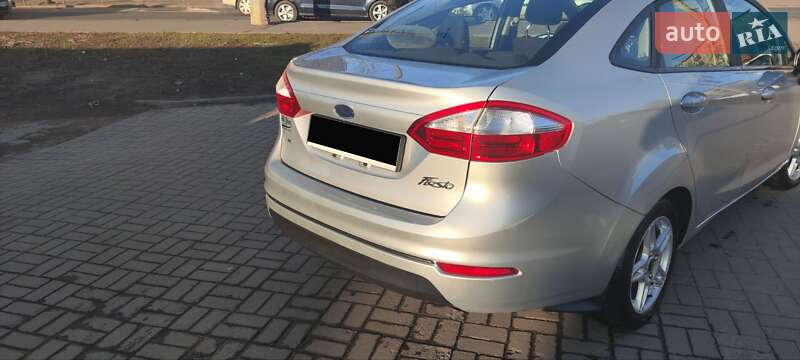 Седан Ford Fiesta 2017 в Виннице