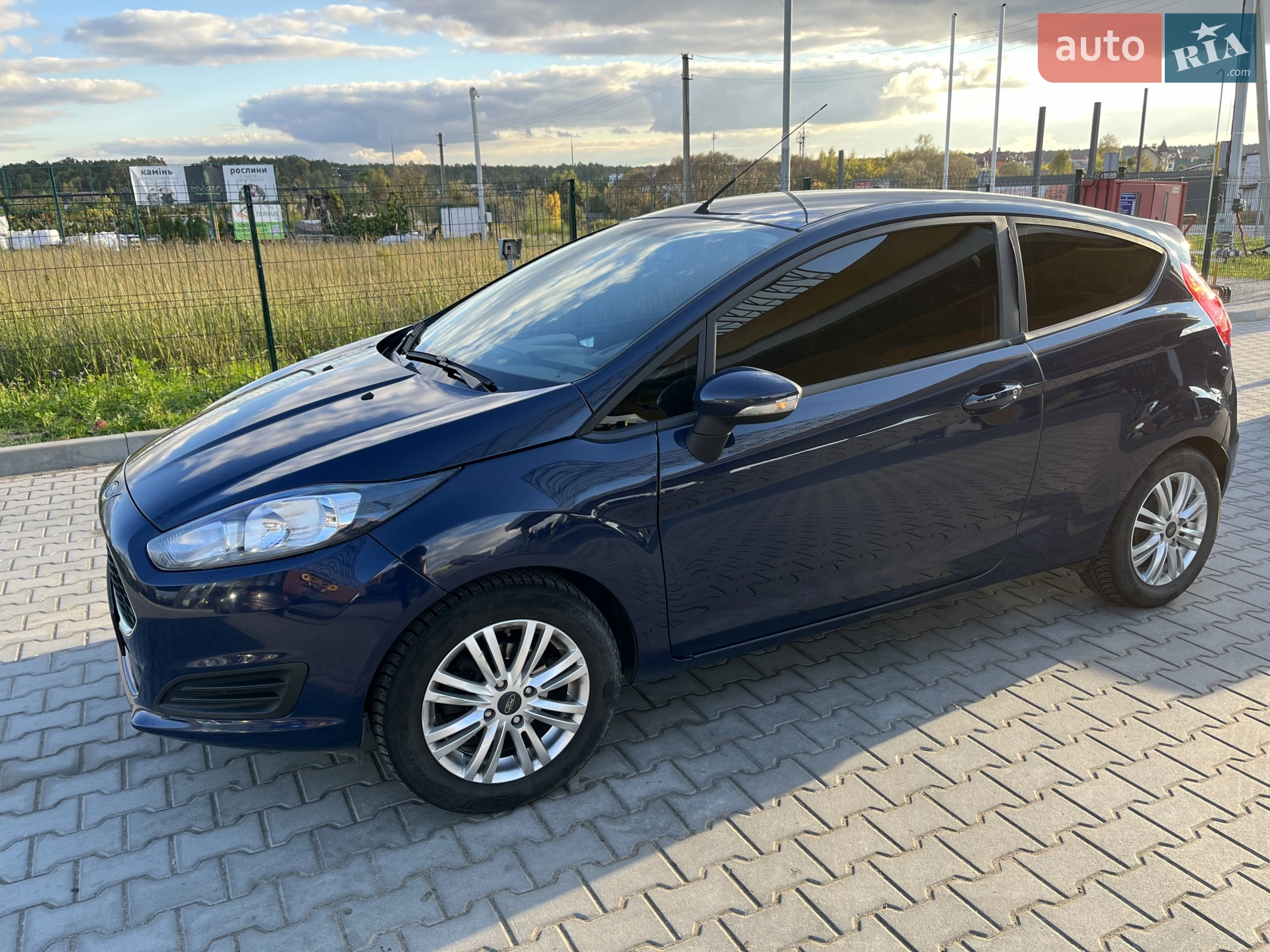 2014 Ford Fiesta - мініатюра 3
