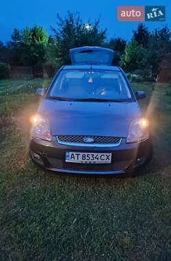 Хетчбек Ford Fiesta 2008 в 
