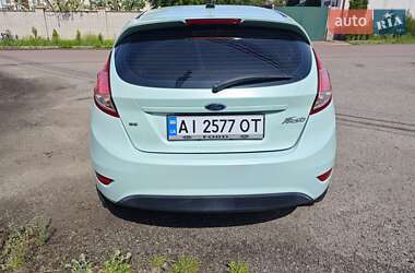Хэтчбек Ford Fiesta 2017 в 