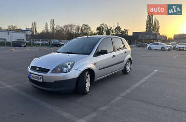 Хэтчбек Ford Fiesta 2006 в Одессе