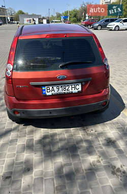 Хэтчбек Ford Fiesta 2008 в 