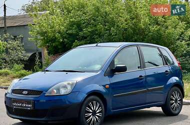 Хэтчбек Ford Fiesta 2006 в Николаеве