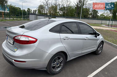 Седан Ford Fiesta 2018 в 