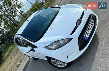 Хэтчбек Ford Fiesta 2012 в 