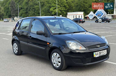 Хетчбек Ford Fiesta 2007 в 